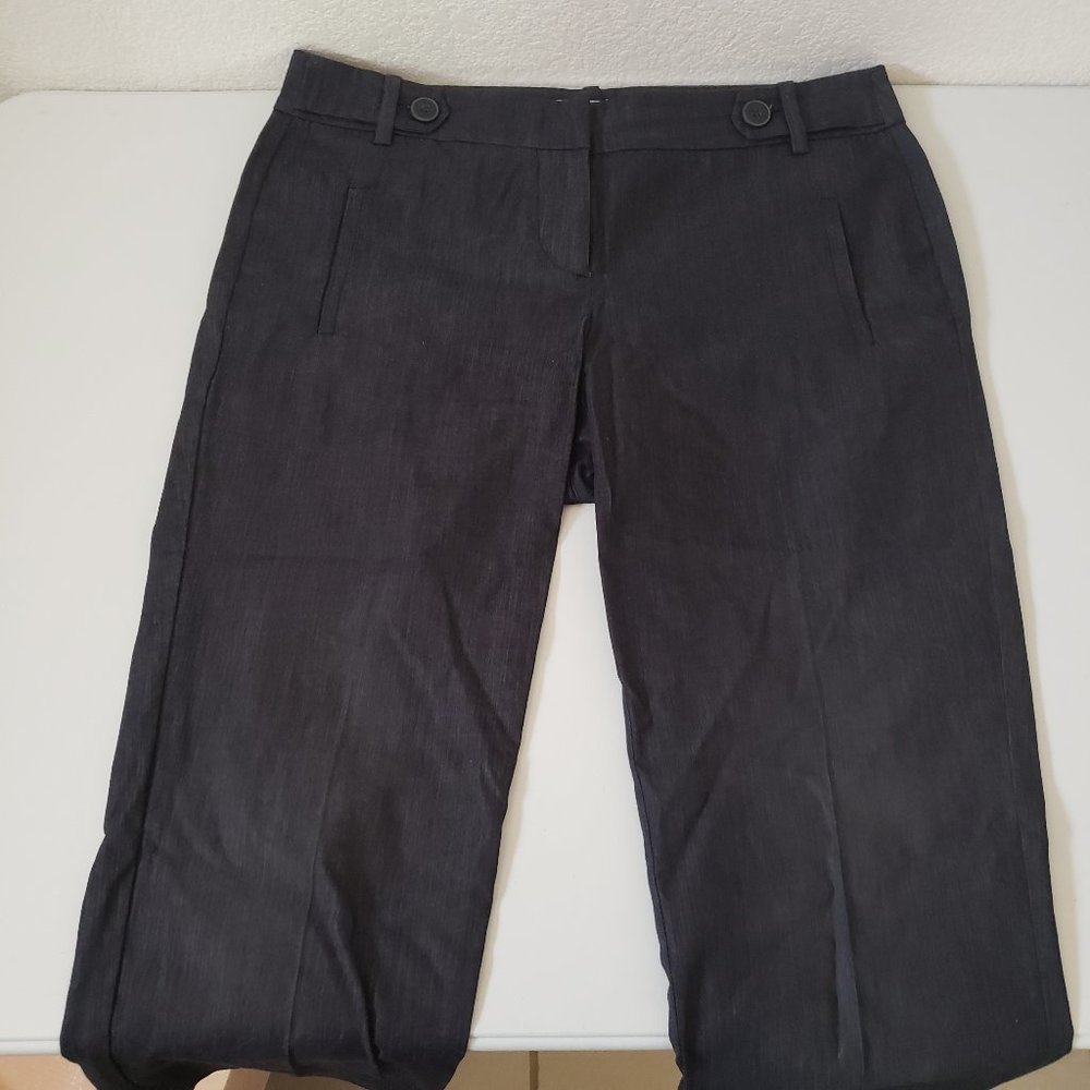 ** FINAL PRICE ** Ann Taylor Loft Cropped pants